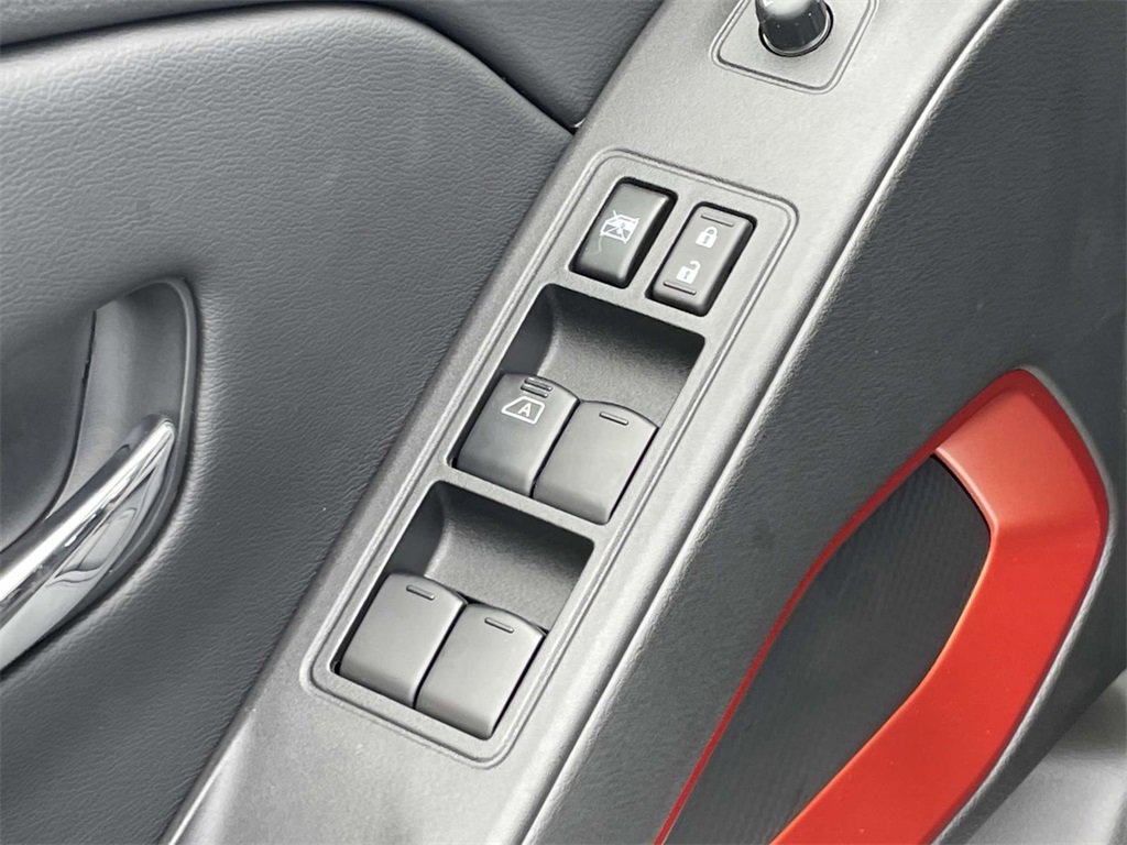 New 2025 Nissan Frontier PRO-4X w/ Pro Premium Package image 10