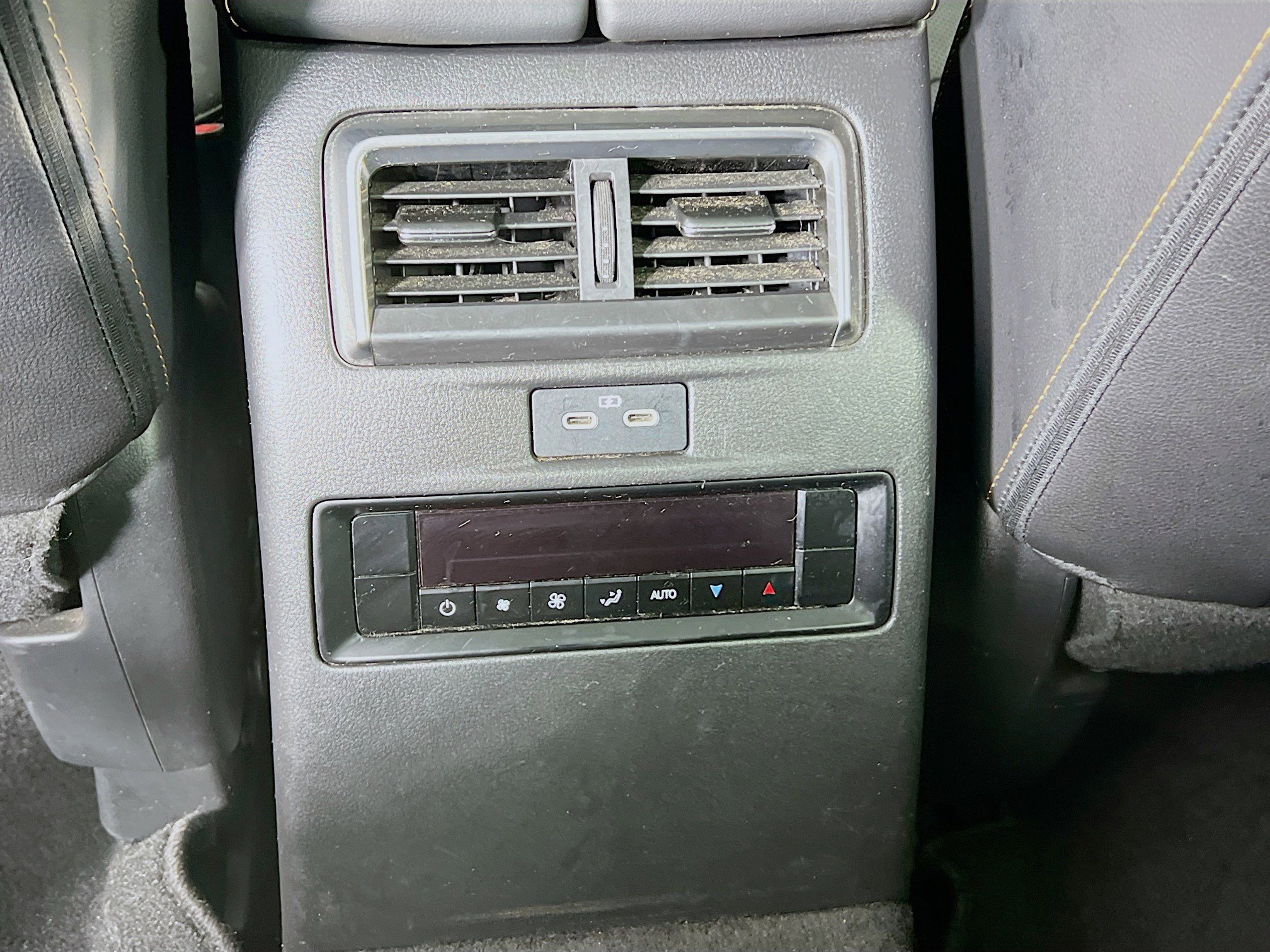 Used 2024 MAZDA CX-90 3.3 Turbo w/ Premium Package image 29