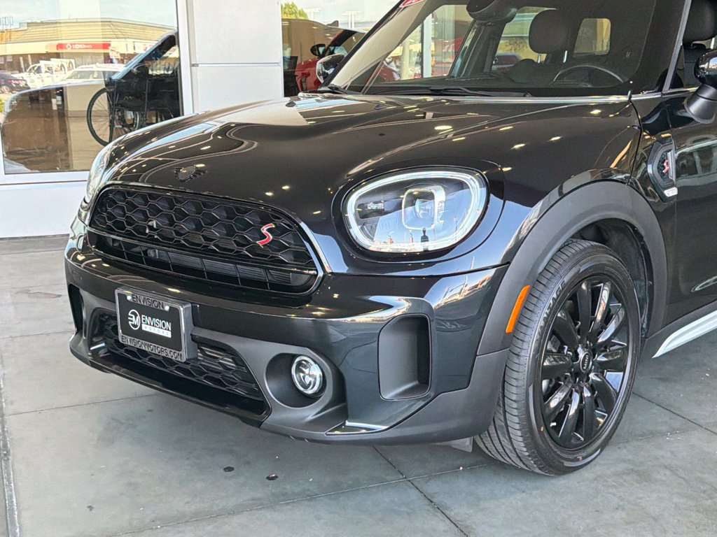 Used 2023 MINI Cooper Countryman S FWD image 3