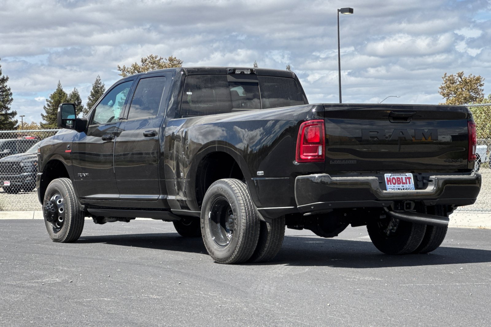 New 2027 RAM 3500 Laramie AWD/4WD image 5