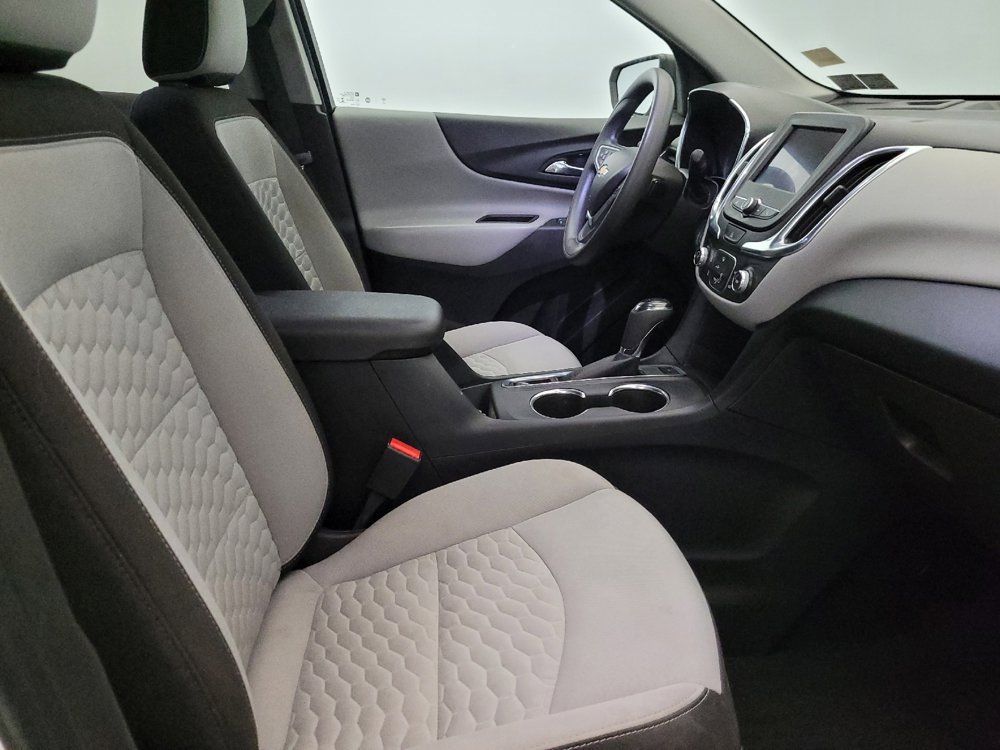 Used 2020 Chevrolet Equinox LS w/ LS Convenience Package image 21