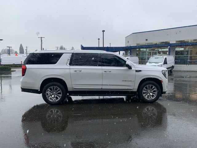 Used 2021 GMC Yukon XL Denali image 8