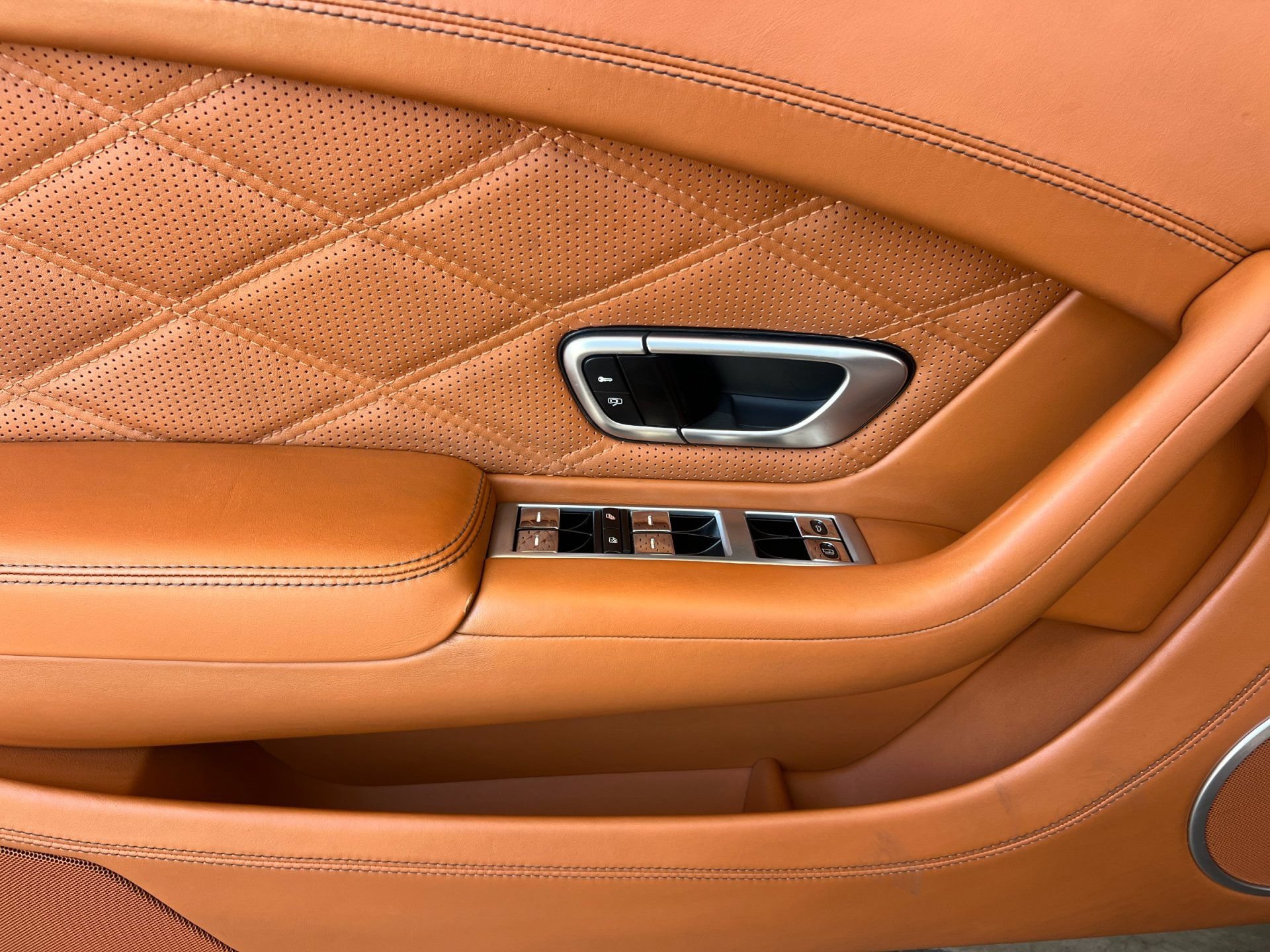 Used 2013 Bentley Continental GT AWD/4WD image 14