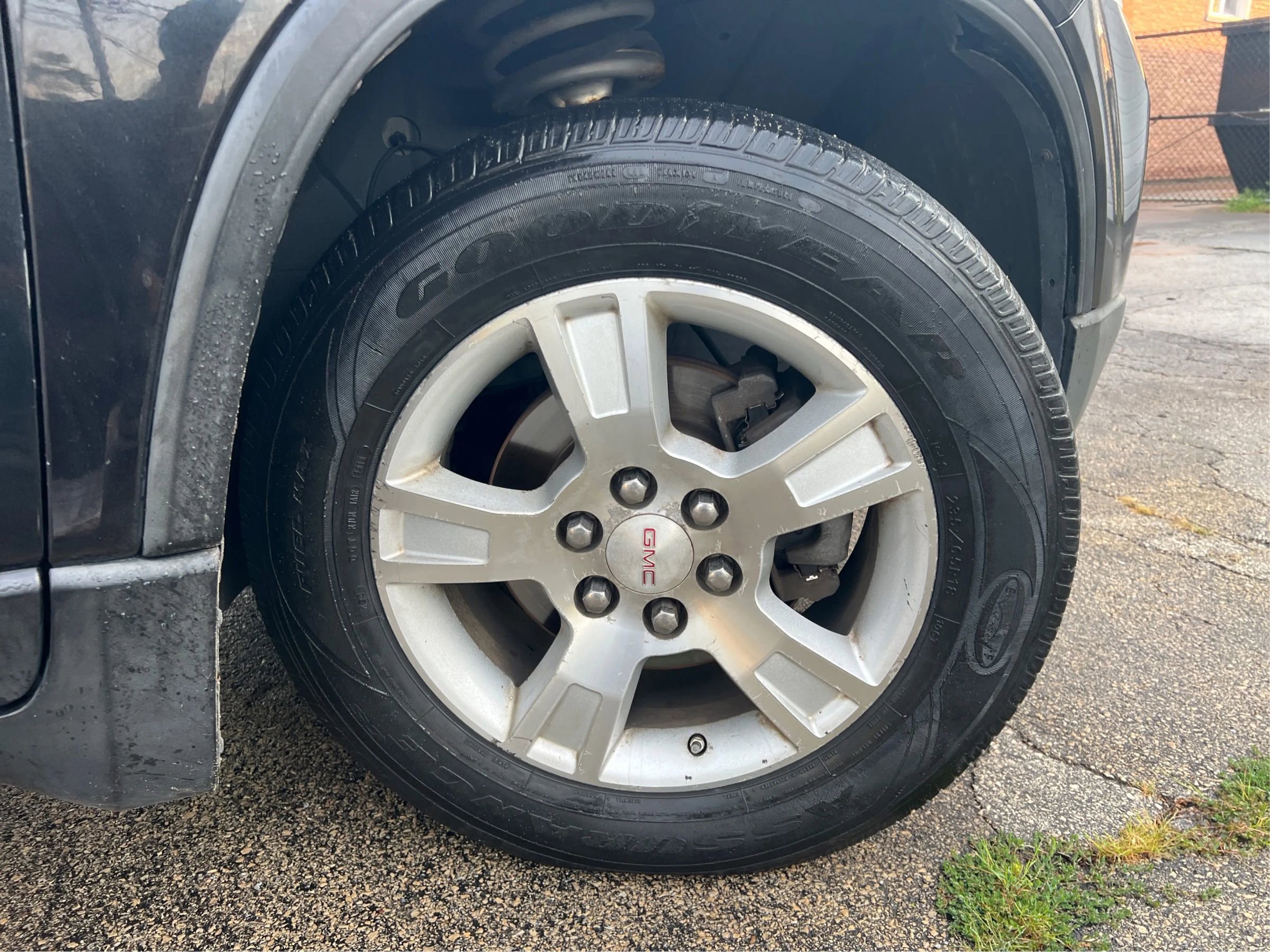 Used 2008 GMC Acadia SLT w/ Convenience Package image 24