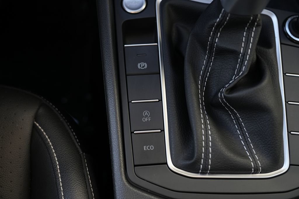 Used 2023 Volkswagen Jetta SE FWD image 60