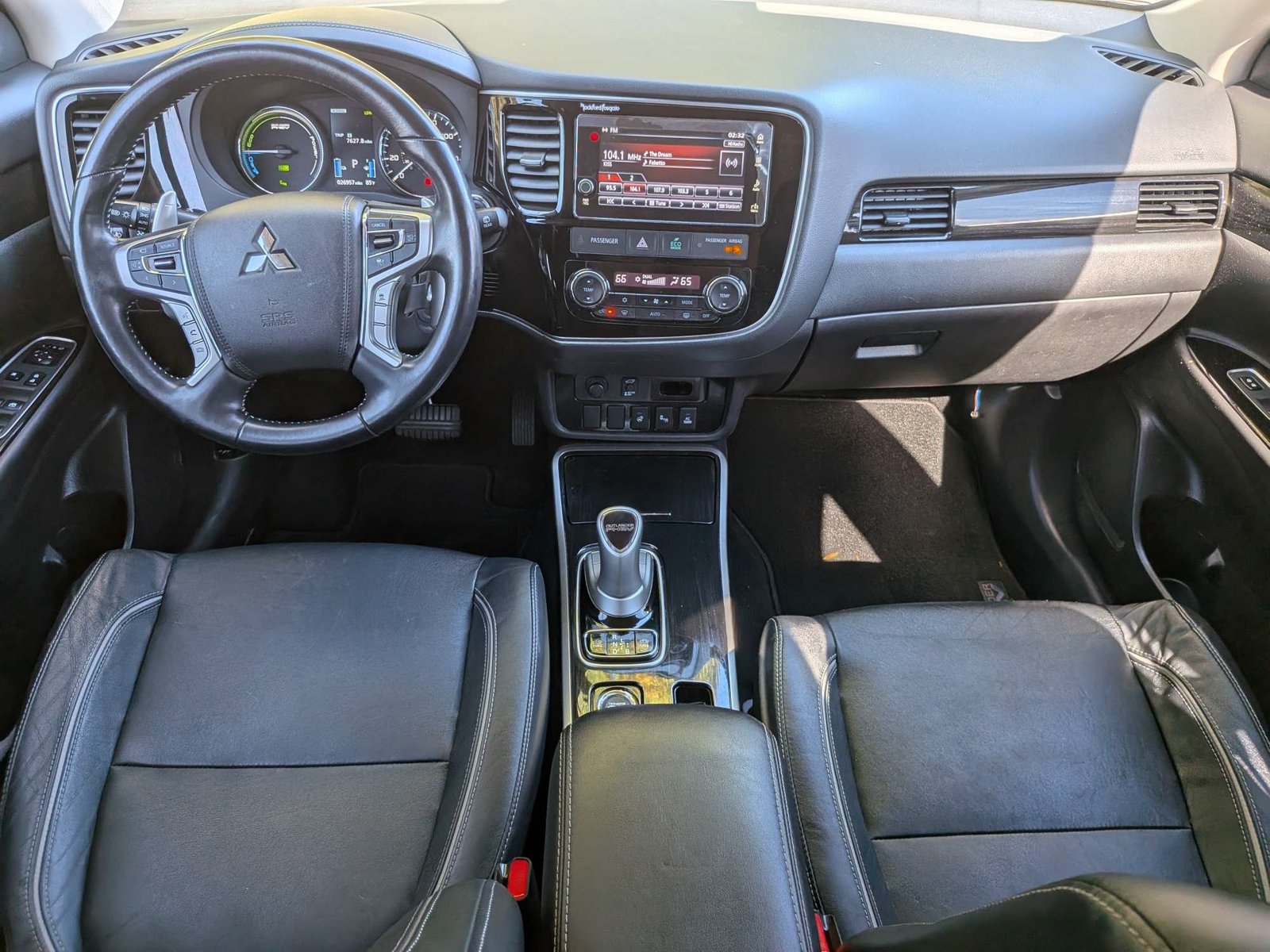 Used 2018 Mitsubishi Outlander GT AWD/4WD image 14