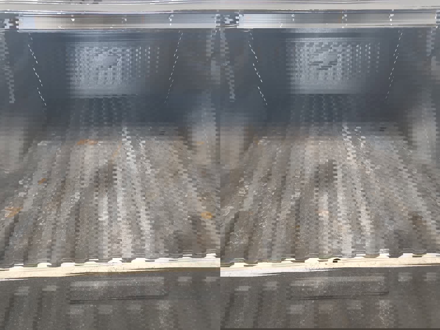 Used 2015 Chevrolet Silverado 1500 LTZ Z71 w/ Custom Sport Edition image 32