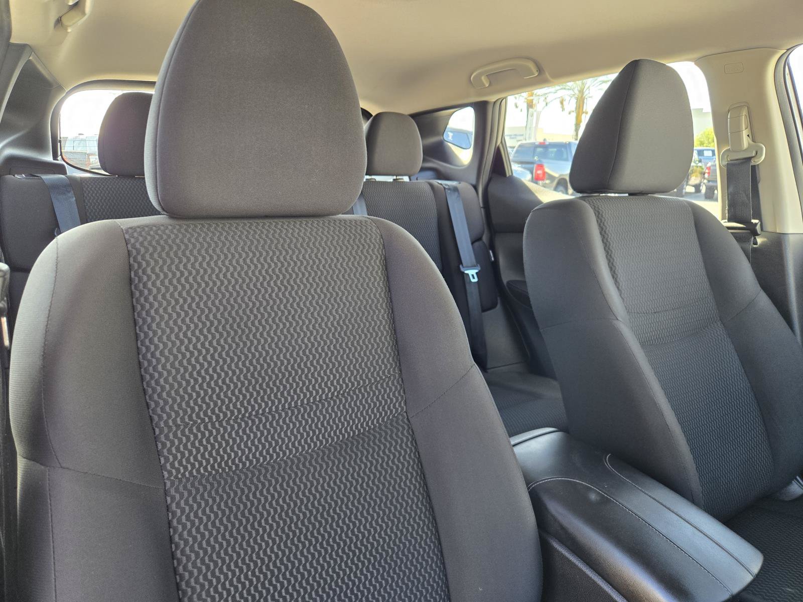 Used 2021 Nissan Rogue Sport S FWD image 31