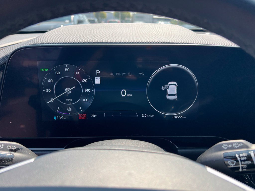 Certified 2023 Kia Niro Wind w/ Wind Preserve Package FWD image 18