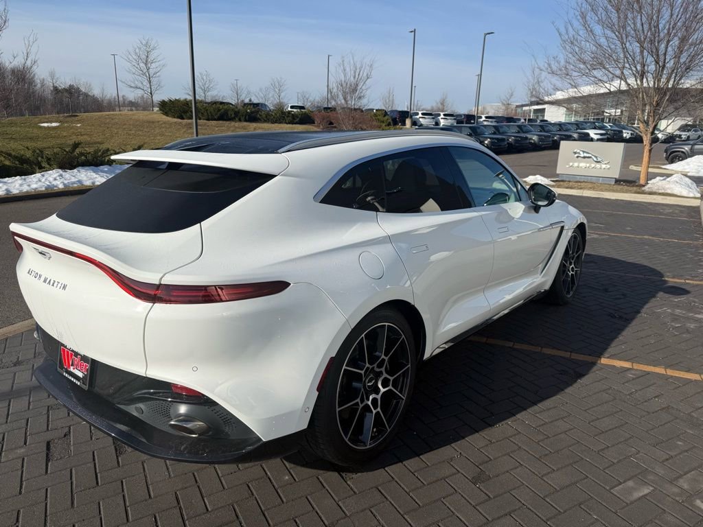Used 2021 Aston Martin DBX image 7