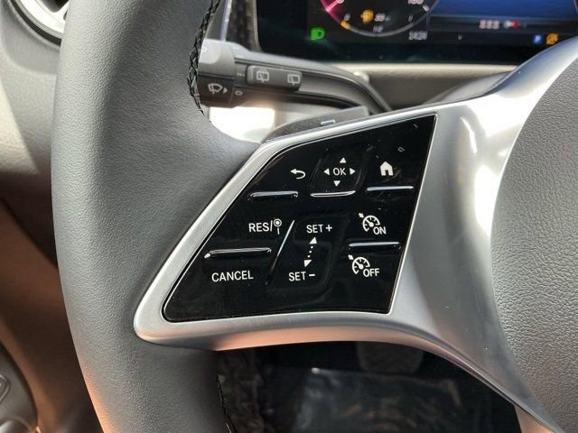 Certified 2025 Mercedes-Benz GLB 250 image 24