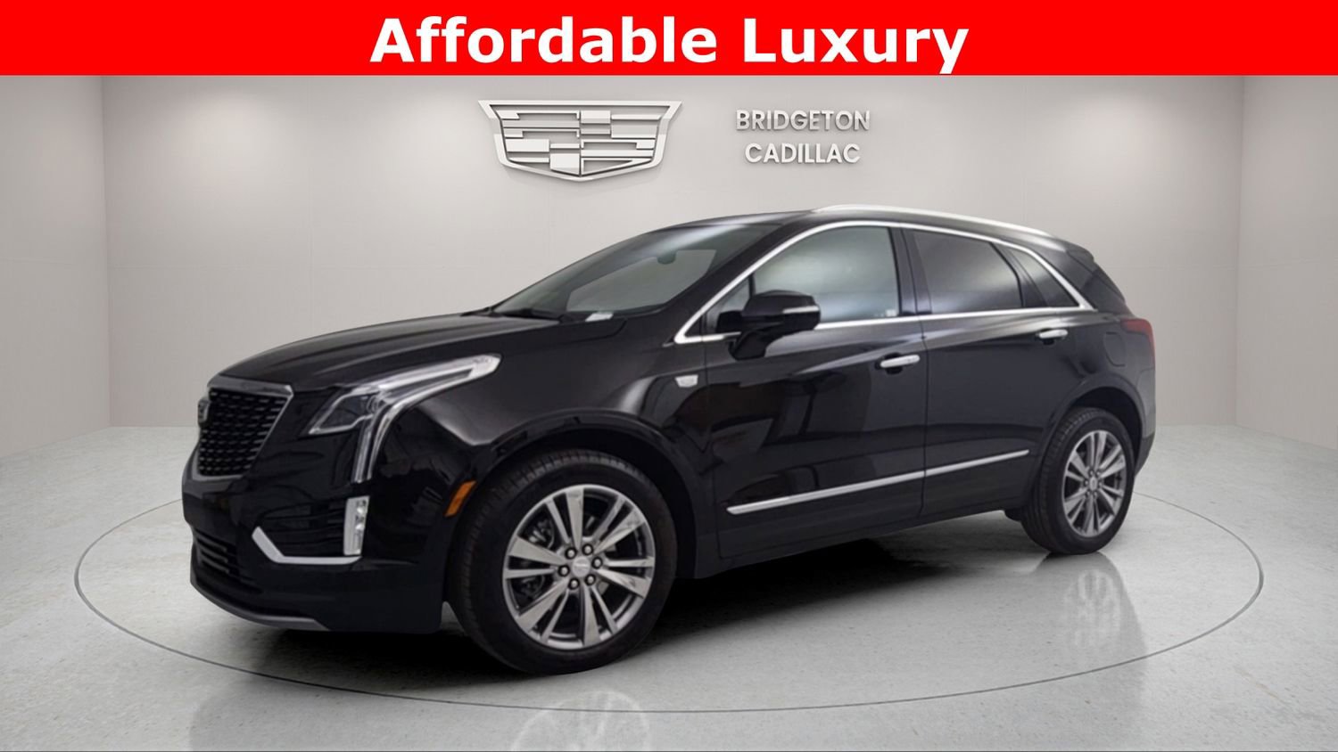 Used 2025 Cadillac XT5 Premium Luxury image 3
