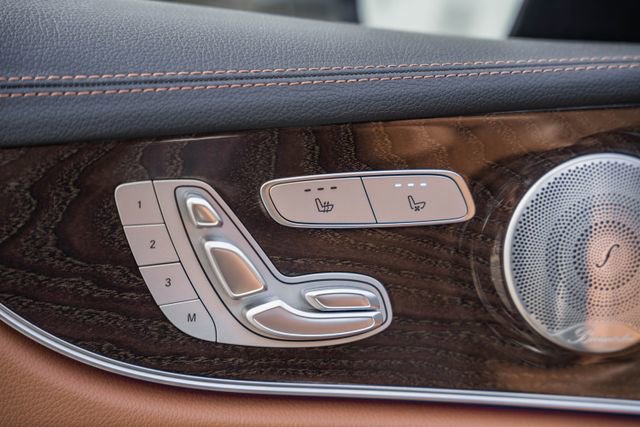 Used 2023 Mercedes-Benz E 450 4MATIC Coupe image 36