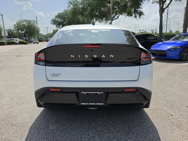 New 2026 Nissan Leaf SV+ w/ Floor Mat Package (SV+) FWD image 7