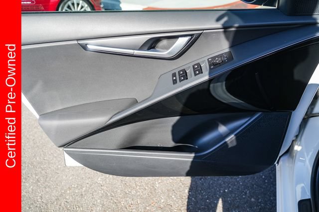 Certified 2025 Kia Niro EX FWD image 21