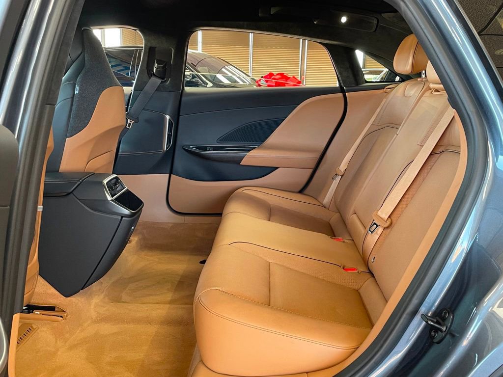 Used 2024 Lucid Air Touring image 20