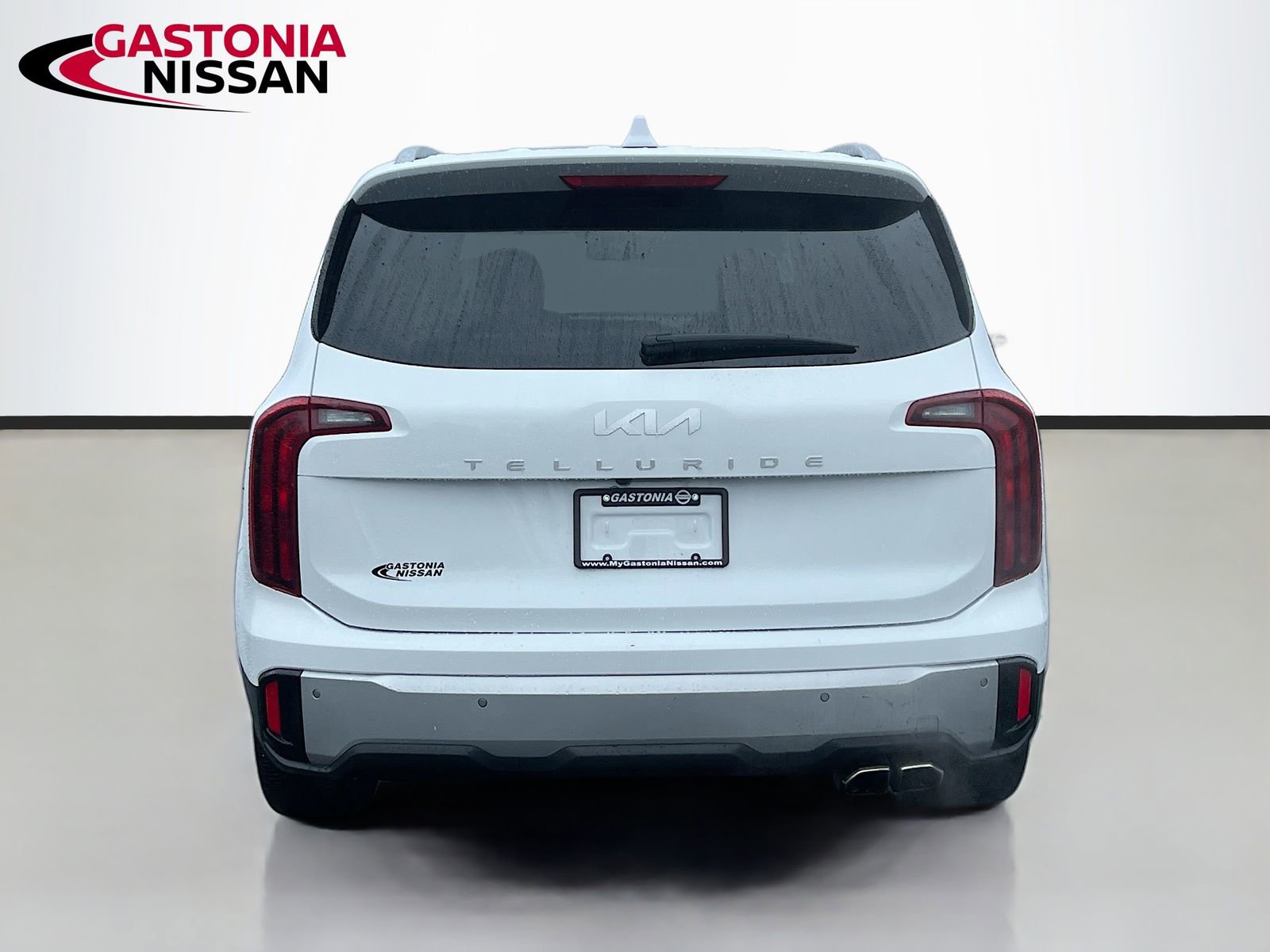 Used 2023 Kia Telluride S image 7