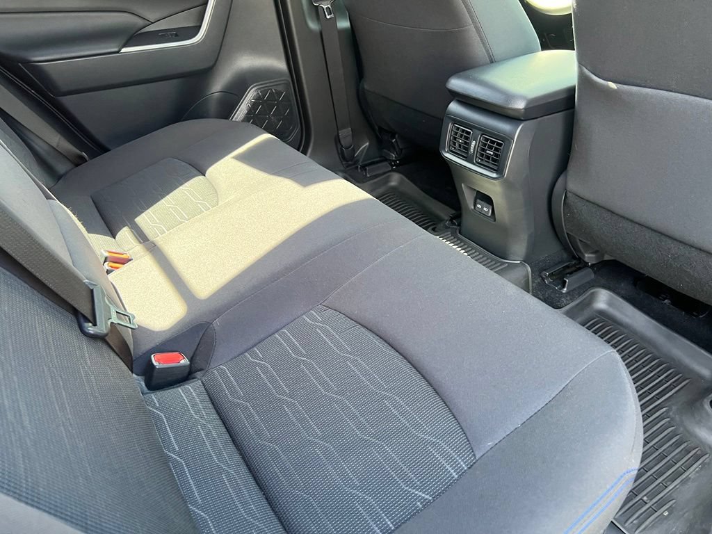 Used 2023 Toyota RAV4 SE w/ Convenience Package AWD/4WD image 20