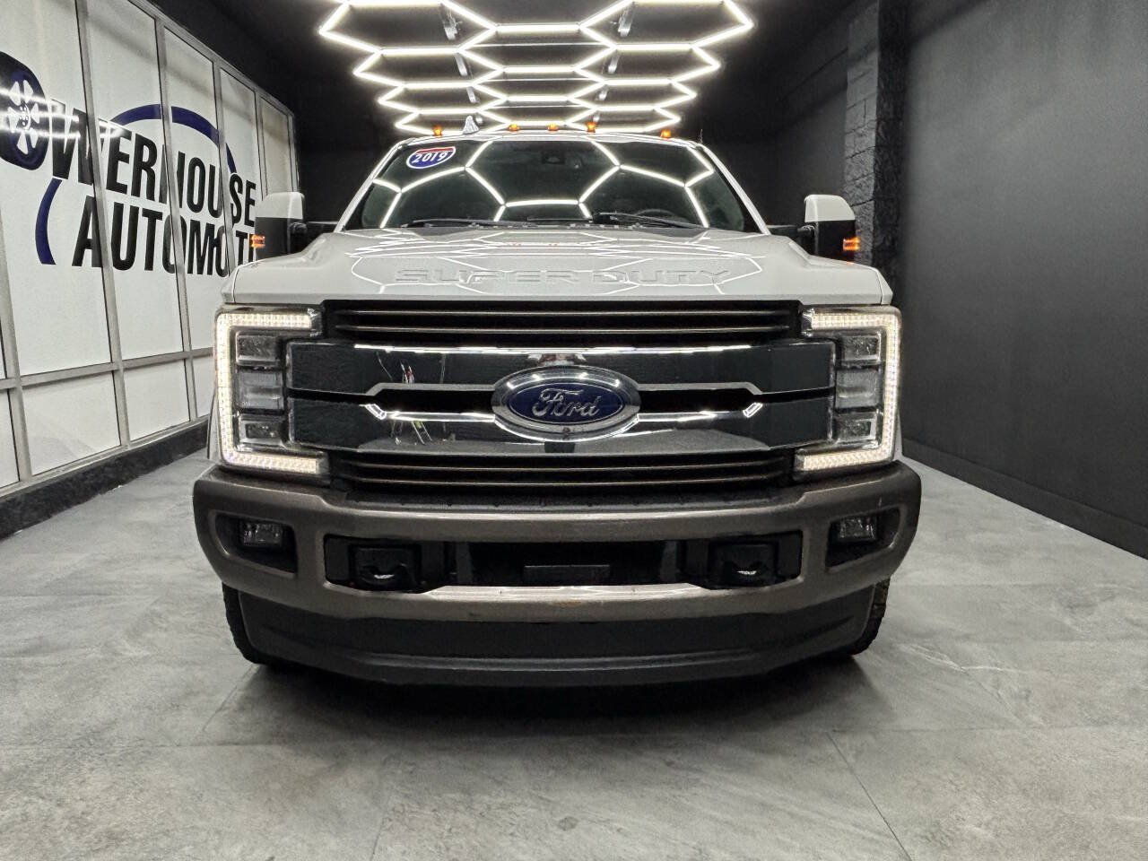 Used 2019 Ford F250 King Ranch w/ King Ranch Ultimate Package AWD/4WD image 16