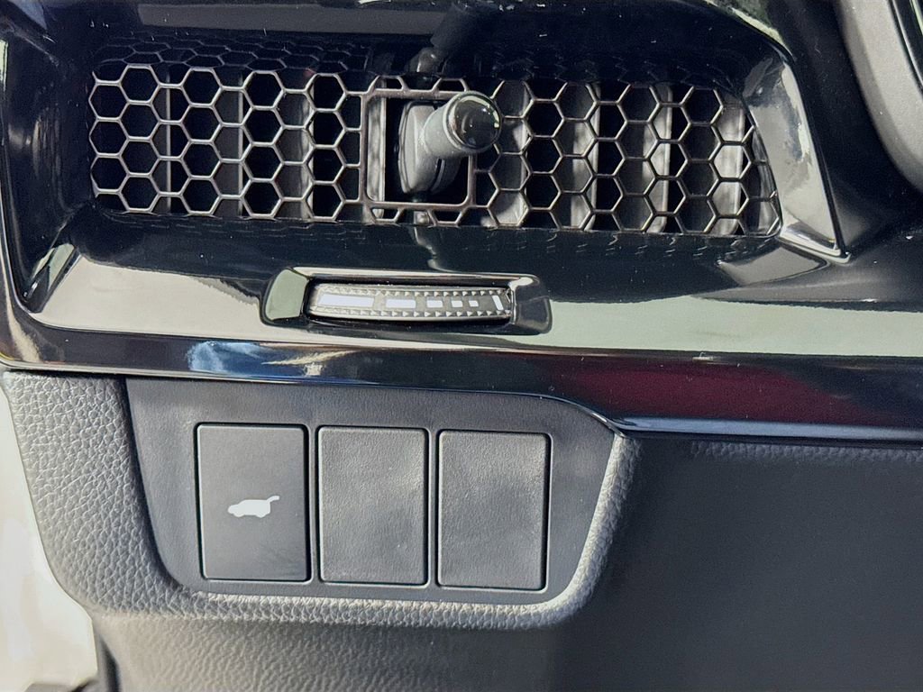 Used 2026 Honda CR-V EX-L image 10