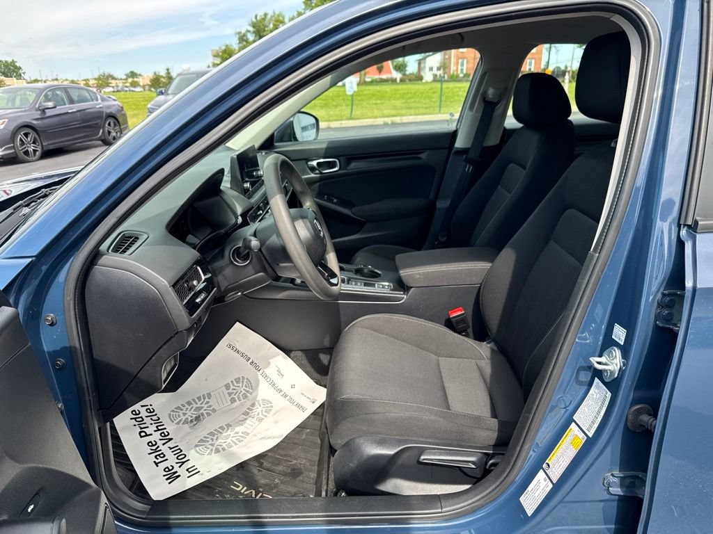 Used 2025 Honda Civic LX image 26