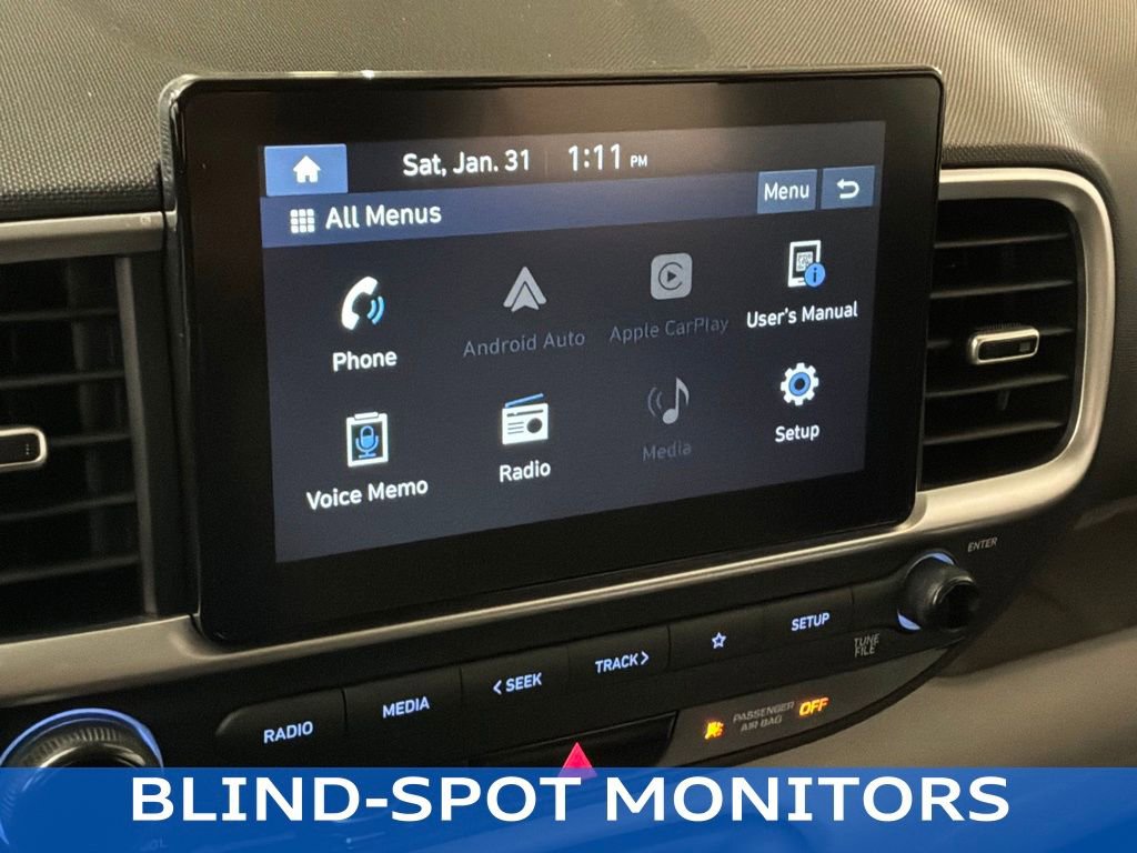 Used 2021 Hyundai Venue SEL image 2