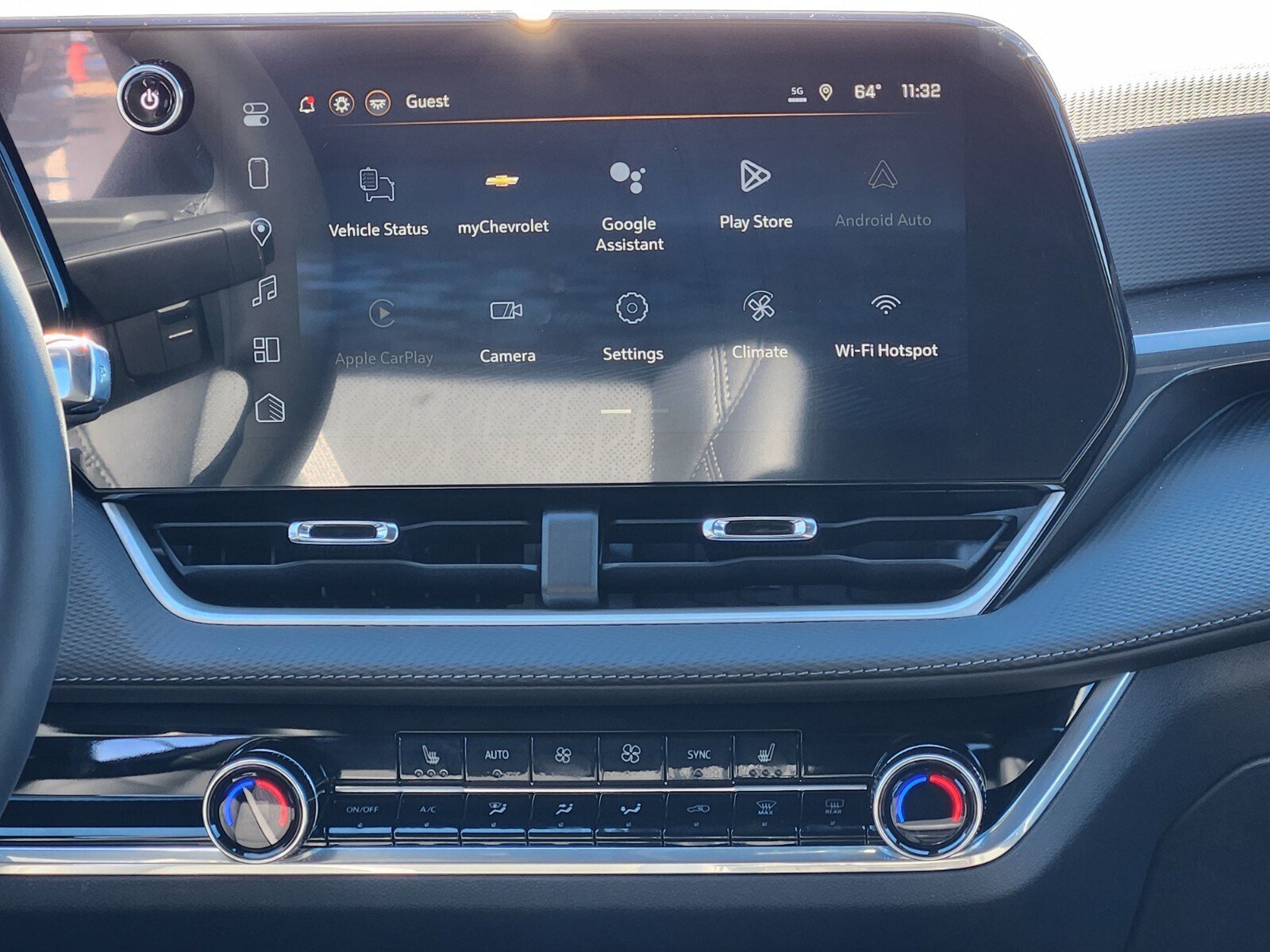 New 2026 Chevrolet Equinox LT w/ Convenience Package II image 8