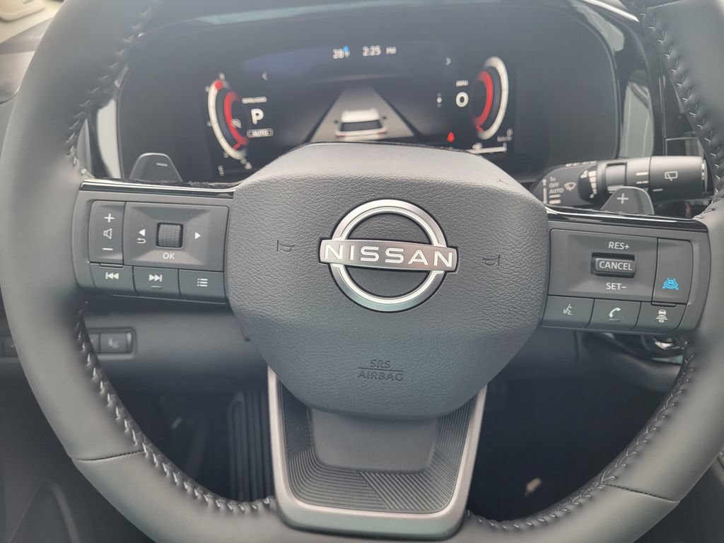 New 2026 Nissan Pathfinder Platinum AWD/4WD image 18