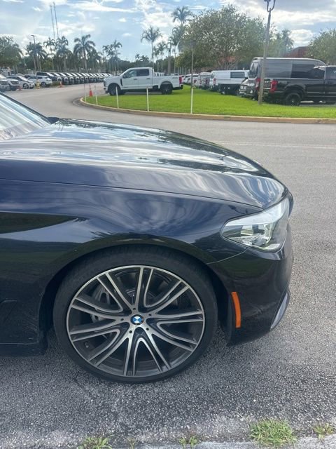Used 2020 BMW 540i w/ M Sport Package RWD image 3