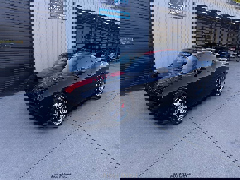 Used 2012 Dodge Challenger SRT8 image 1