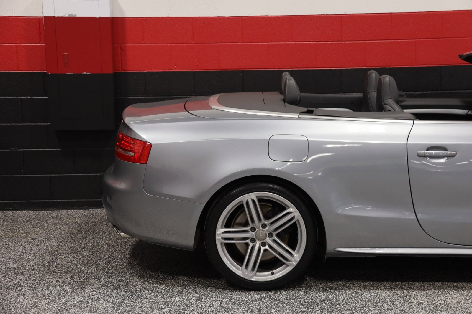 Used 2011 Audi S5 Prestige w/ Prestige Pkg image 5