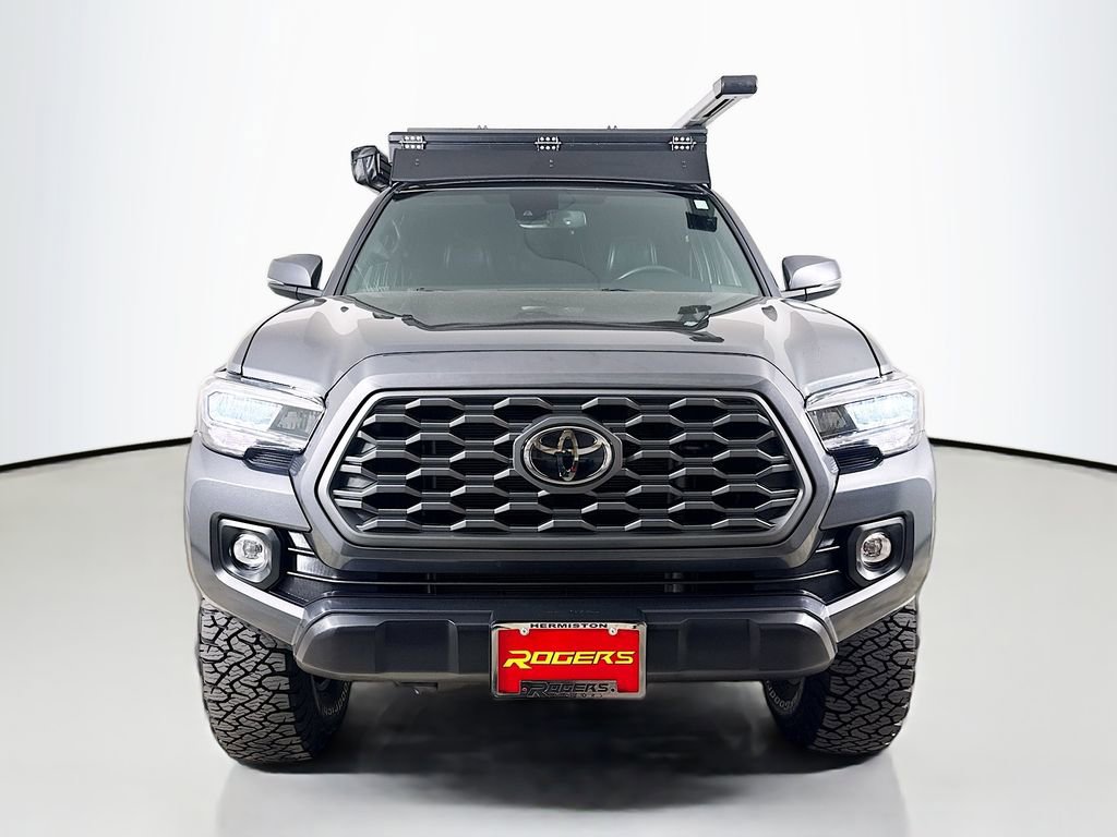 Used 2023 Toyota Tacoma TRD Off-Road w/ TRD Premium Off Road Package image 2