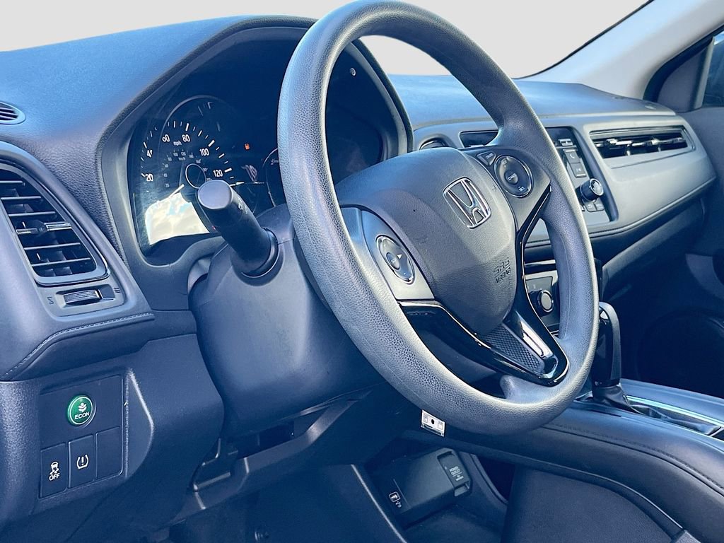 Used 2021 Honda HR-V LX image 9