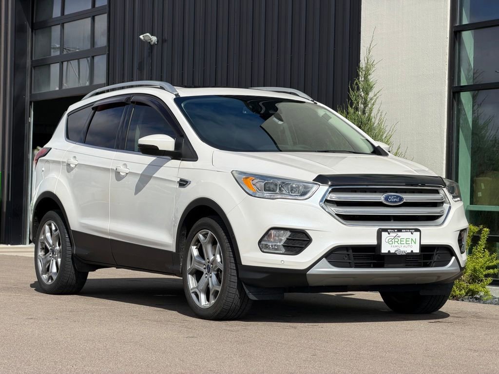Used 2019 Ford Escape Titanium AWD/4WD image 4