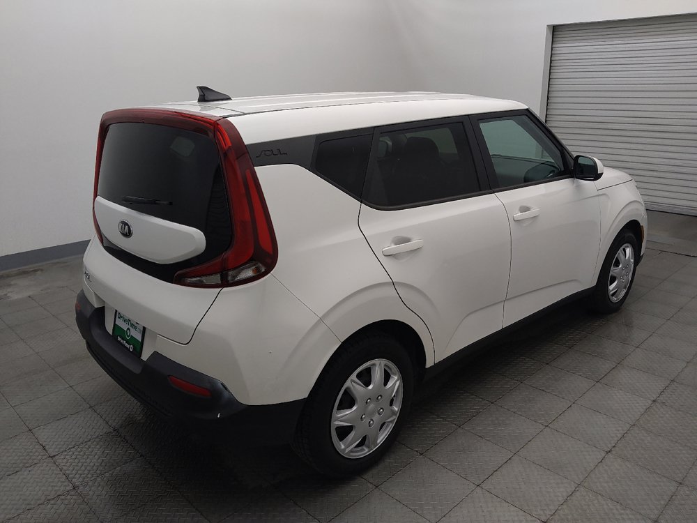 Used 2021 Kia Soul LX FWD image 9