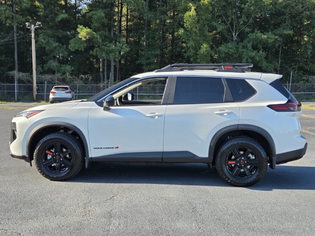 New 2026 Nissan Rogue SV AWD/4WD image 2
