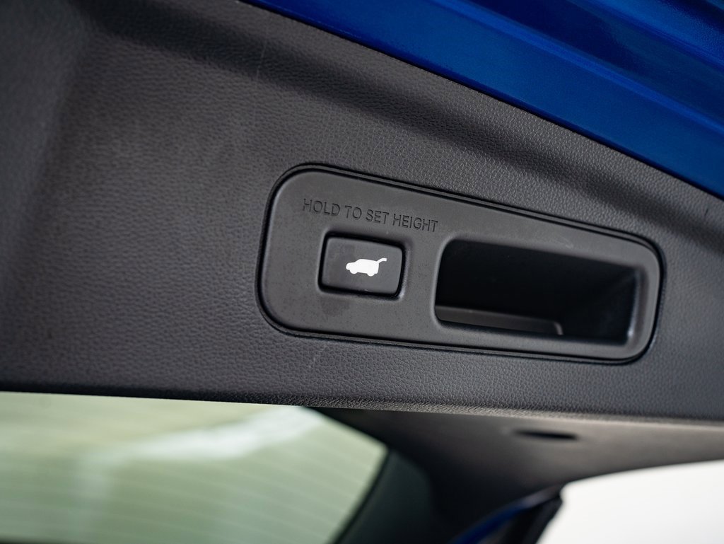 Used 2025 Acura MDX A-Spec image 20