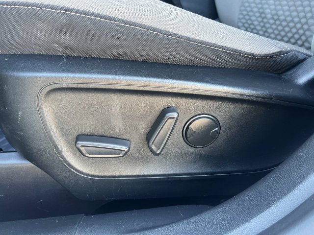 Used 2021 Ford Escape SE w/ Convenience Package FWD image 8