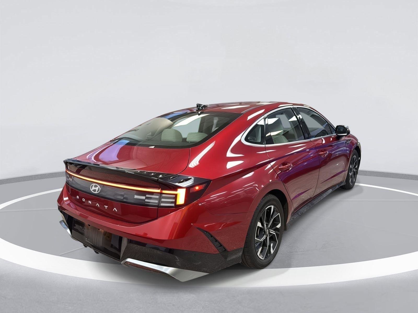 Used 2024 Hyundai Sonata SEL image 7
