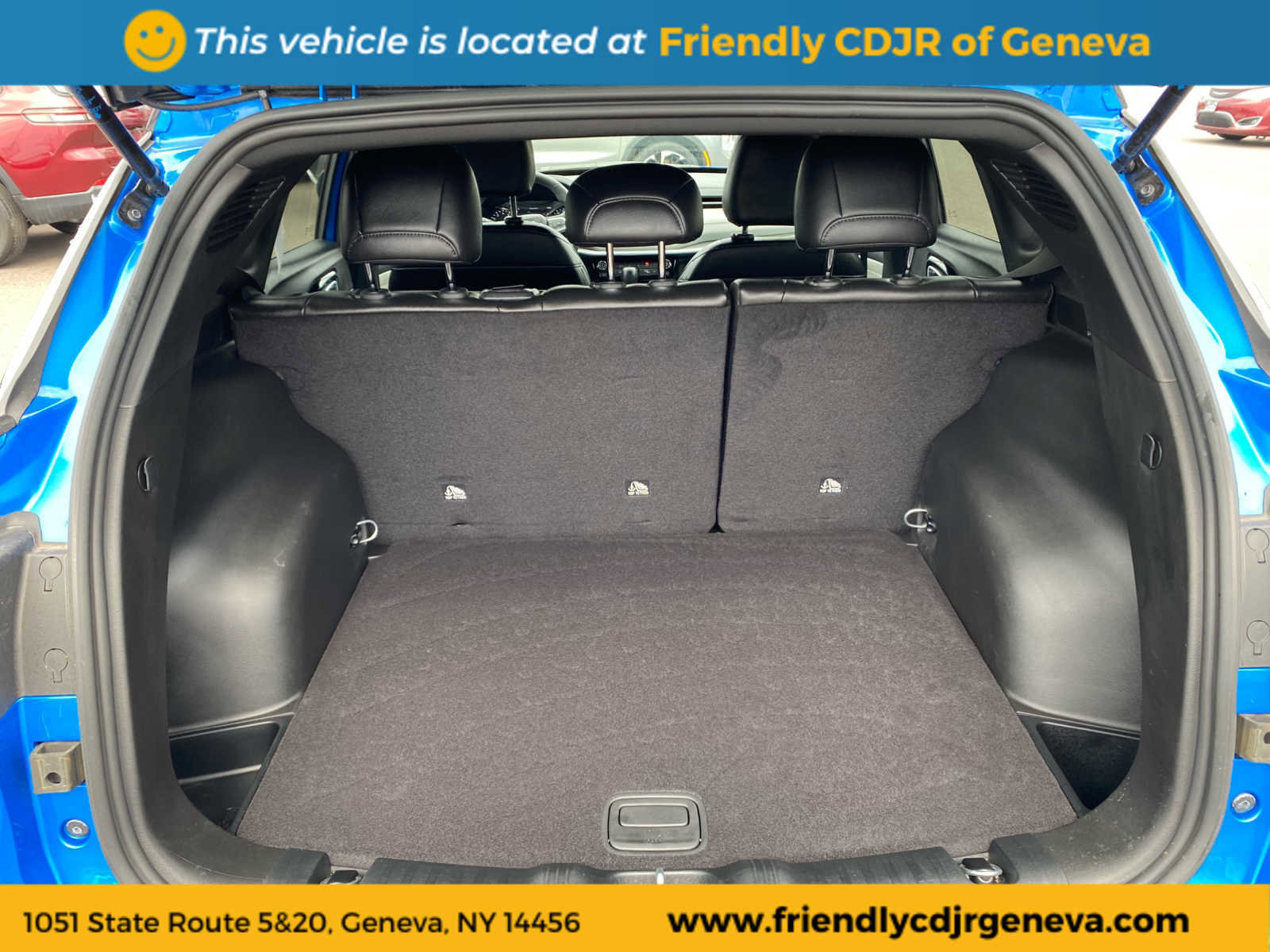 Used 2025 Jeep Compass Limited image 12