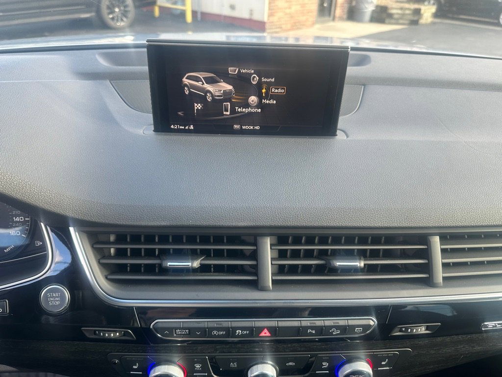 Used 2018 Audi Q7 3.0T Premium Plus w/ Premium Plus Package image 15