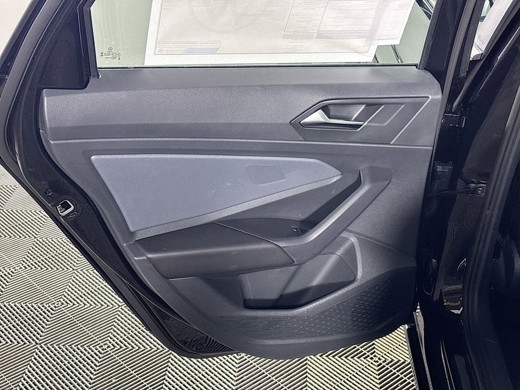 New 2026 Volkswagen Jetta SE image 19
