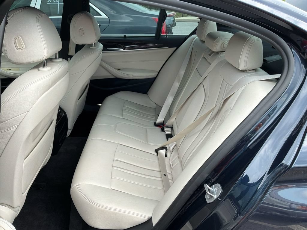 Used 2020 BMW 540i xDrive w/ Executive Package AWD/4WD image 6