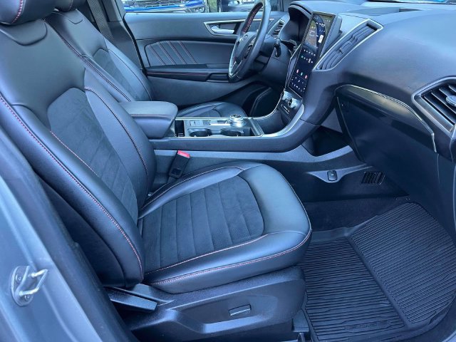Certified 2024 Ford Edge ST-Line AWD/4WD image 25