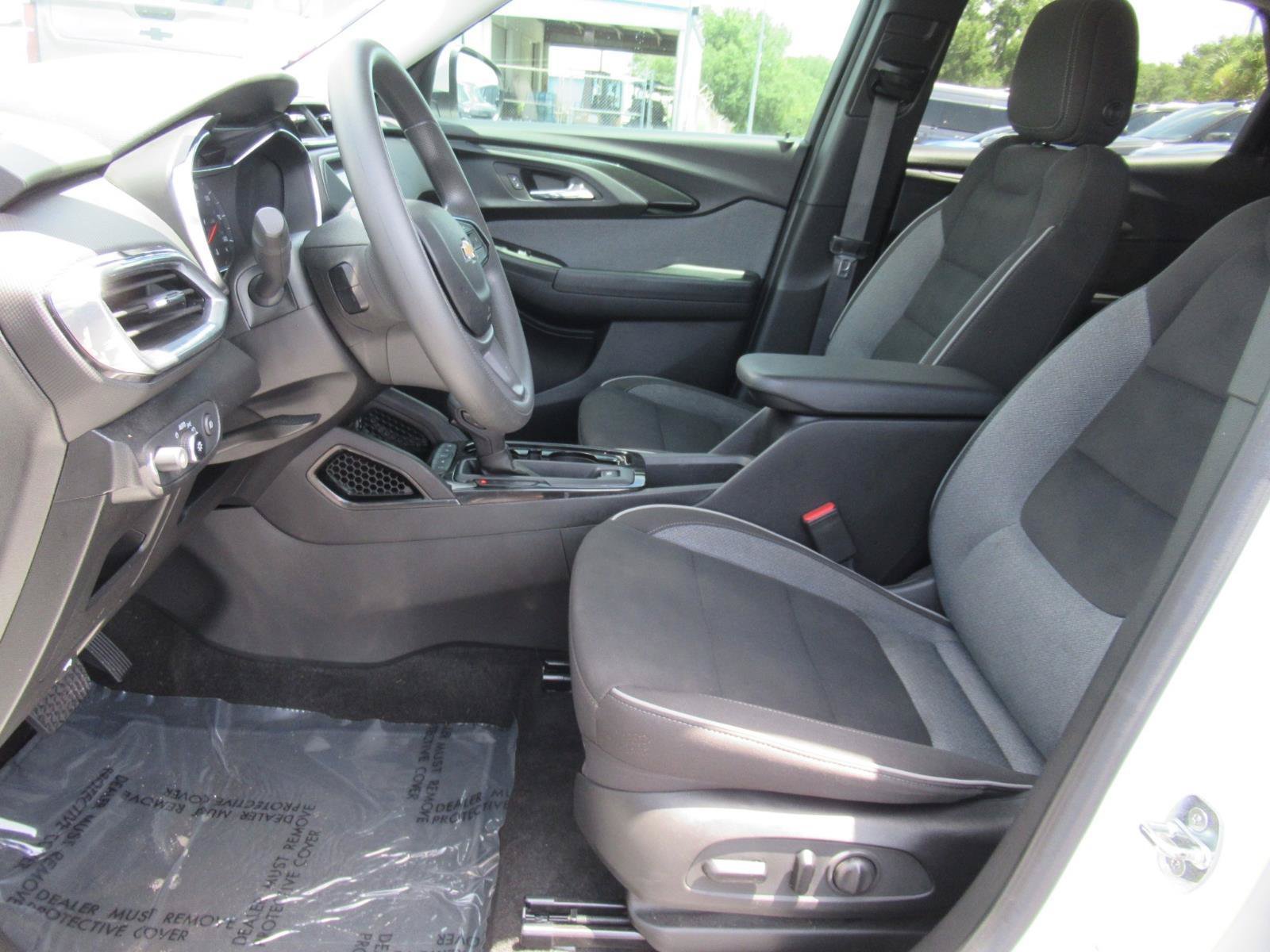 Certified 2023 Chevrolet TrailBlazer LT FWD image 18
