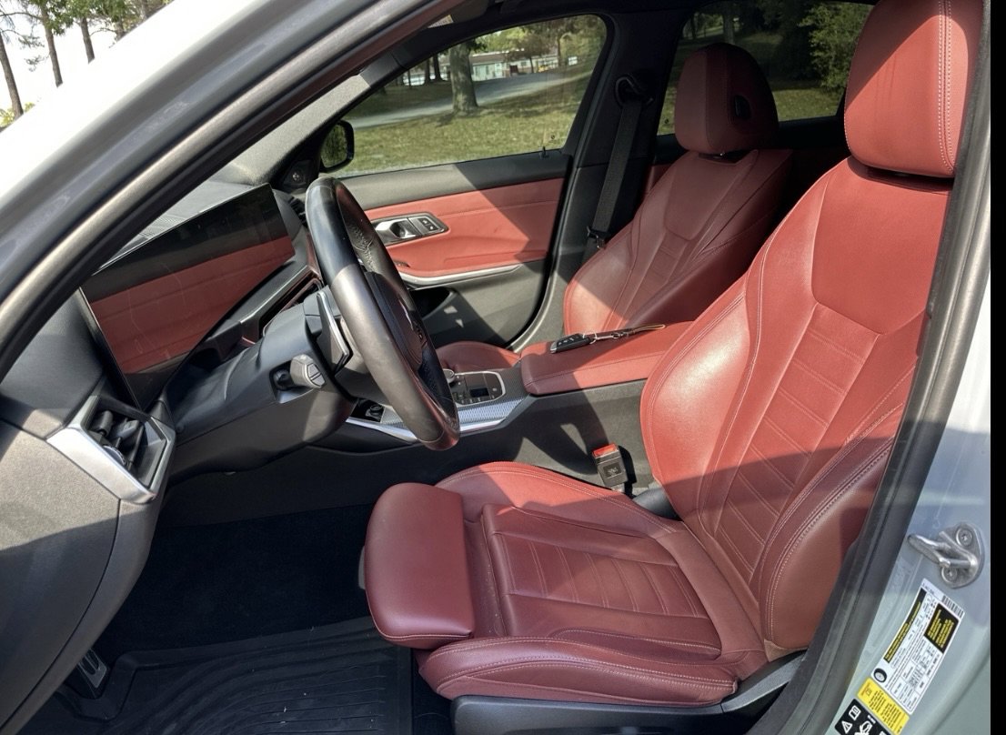 Used 2023 BMW M340i xDrive image 5