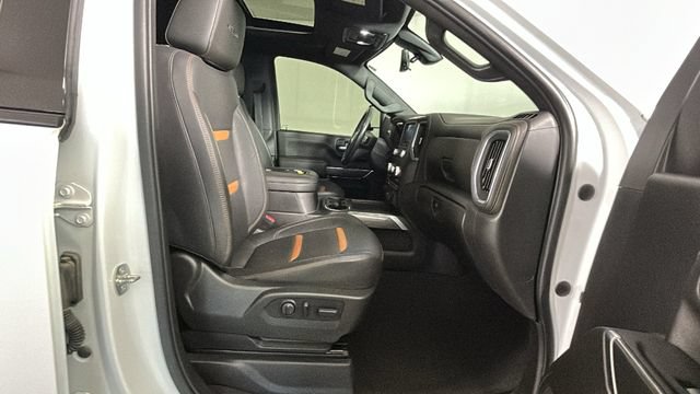 Used 2022 GMC Sierra 3500 AT4 w/ AT4 Premium Plus Package AWD/4WD image 29