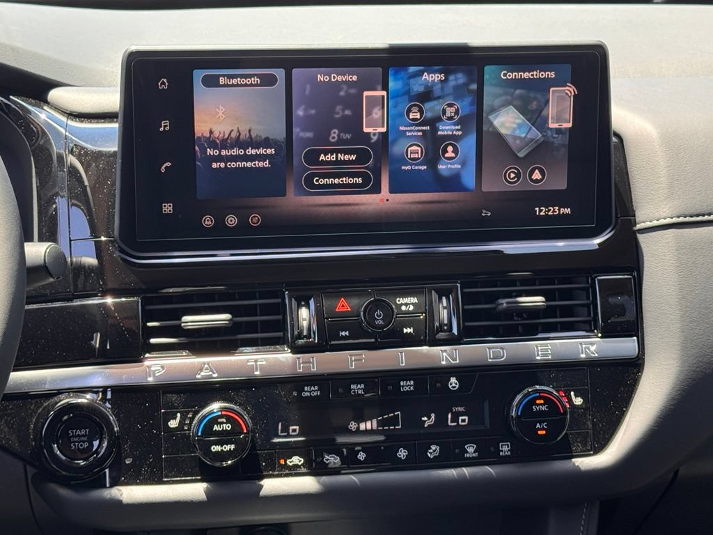 New 2026 Nissan Pathfinder SL FWD image 18