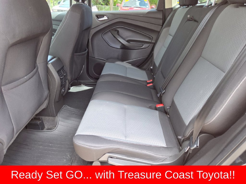 Used 2018 Ford Escape SE w/ SE Sync 3 Package FWD image 23