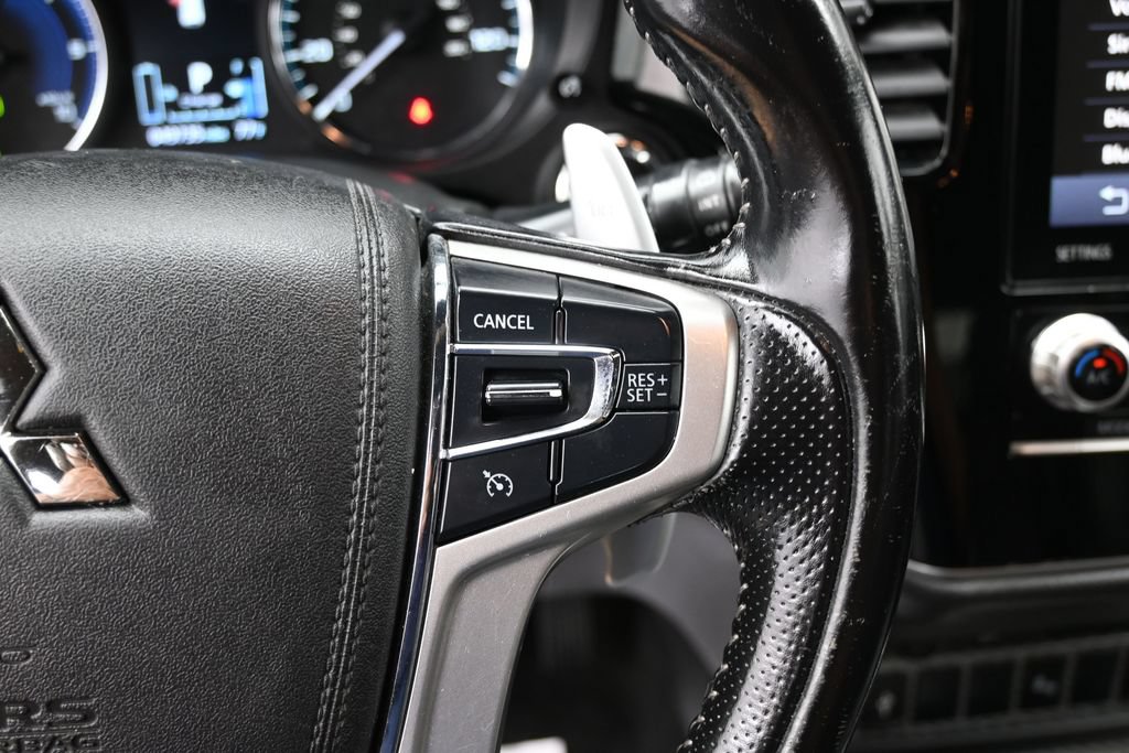 Used 2022 Mitsubishi Outlander SEL AWD/4WD image 17